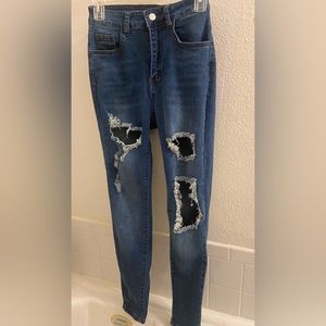 High wasted ripped jeans